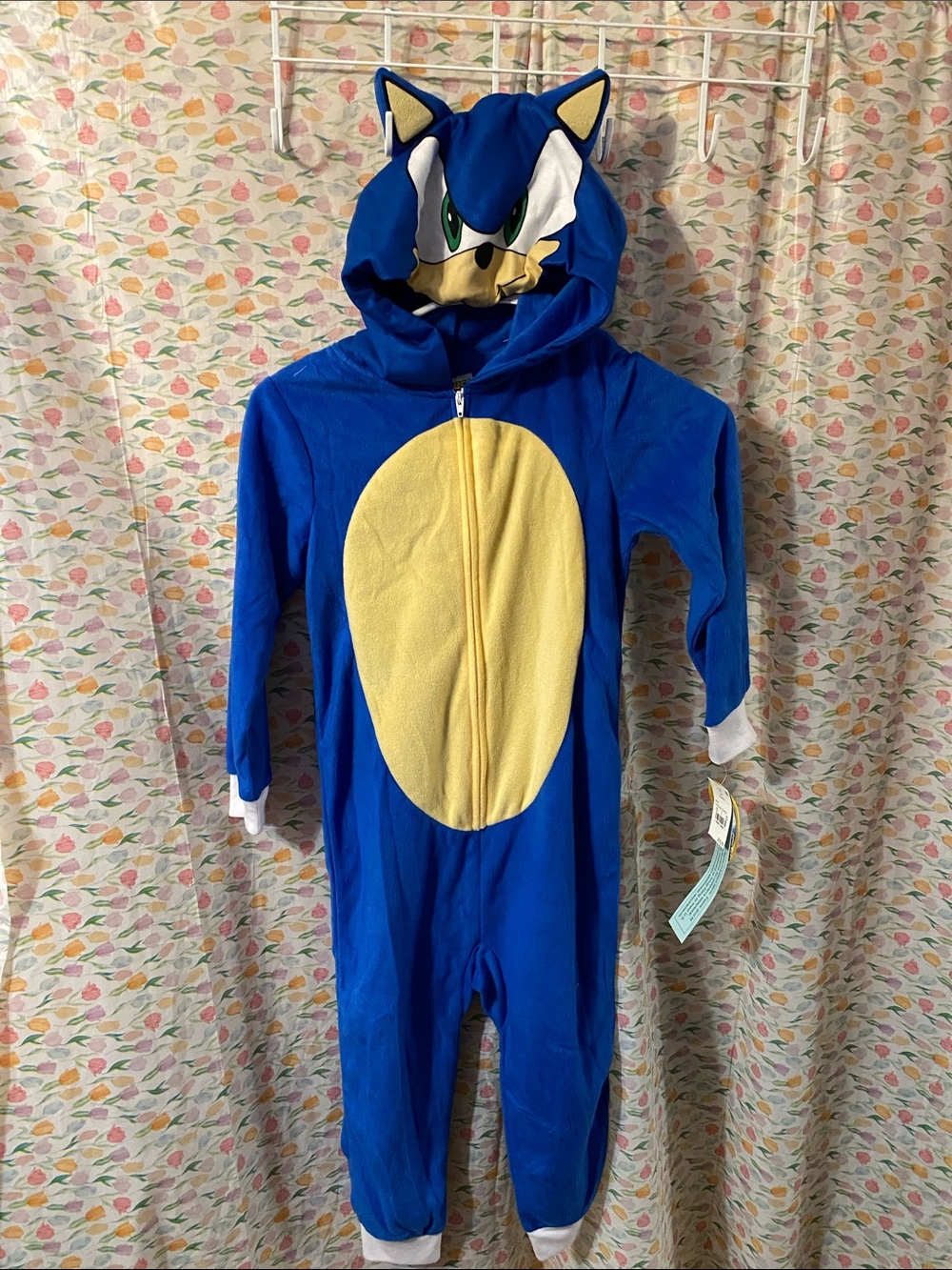 Target Blue and Yellow Sonic the Hedgehog Hooded Onesie Pajamas (XS 4/5)